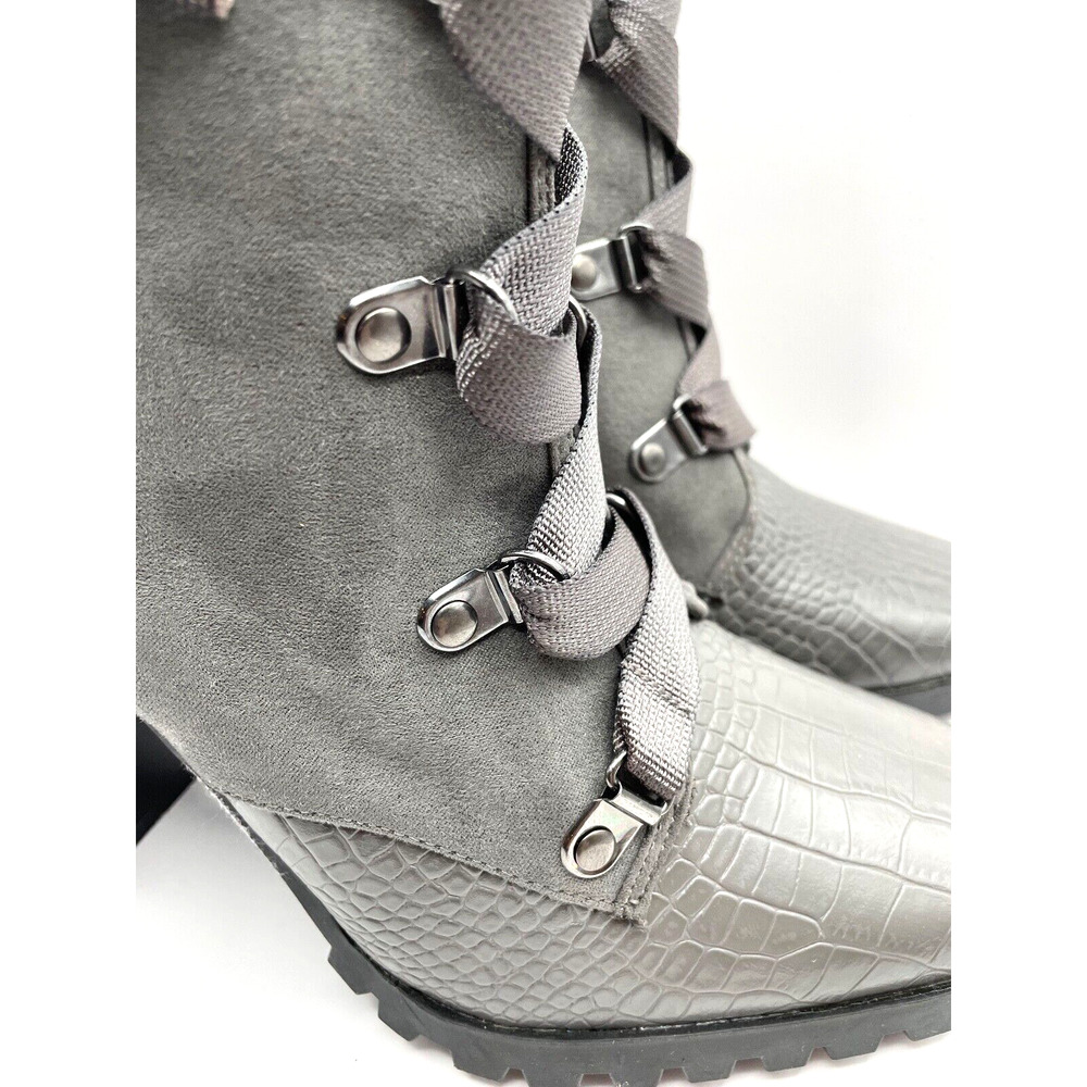 Just Fab Women's Ankle Block Boots Size 8 Gray Zip Side Lace Up Faux Leather - Picture 3 of 14